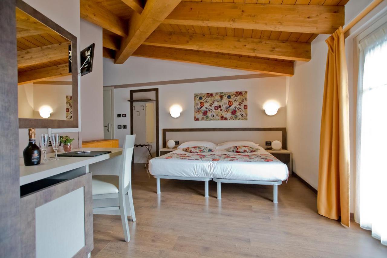 Hotel Lago Di Como コーリコ エクステリア 写真