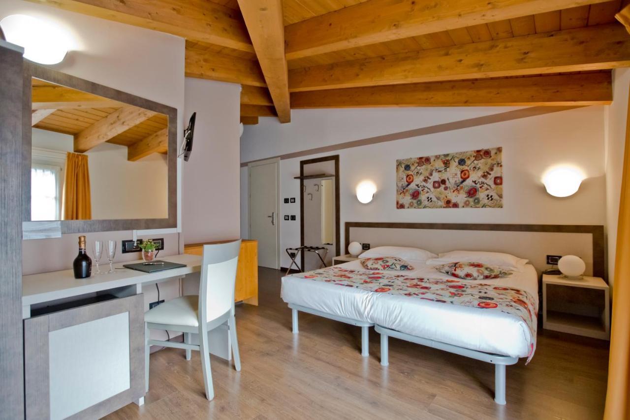 Hotel Lago Di Como コーリコ エクステリア 写真